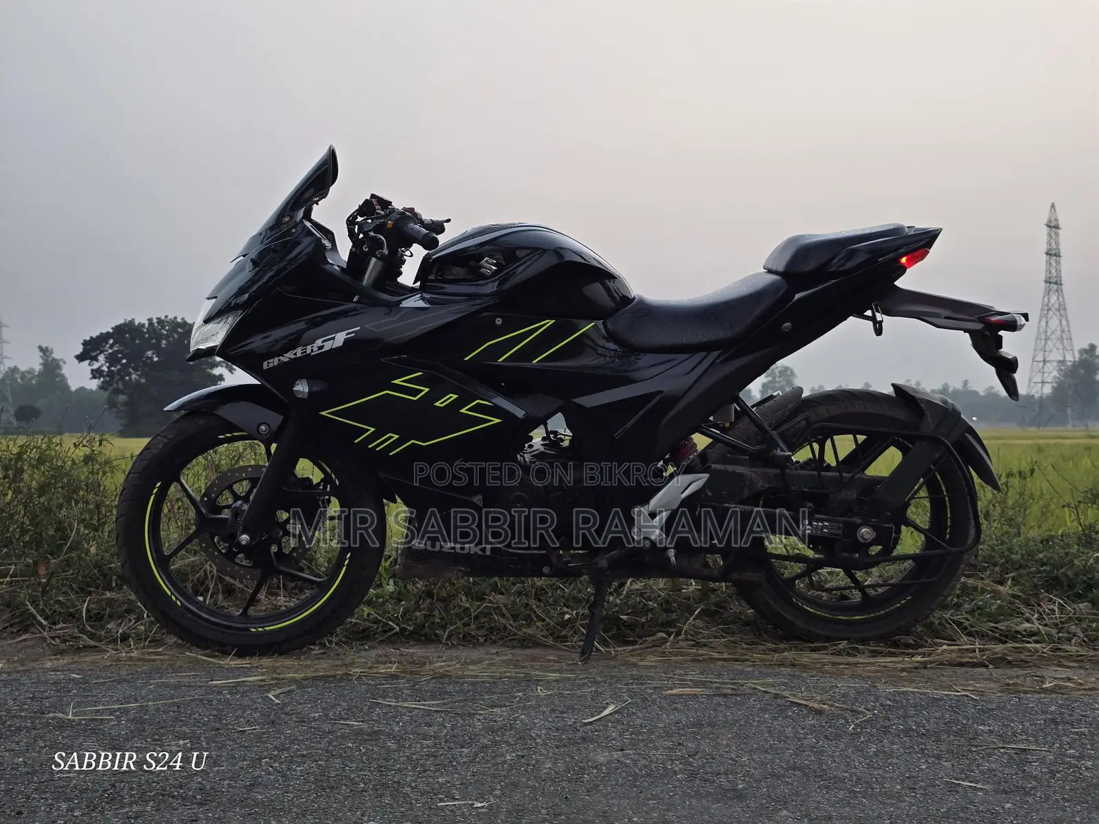 Suzuki Gixxer SF 2025