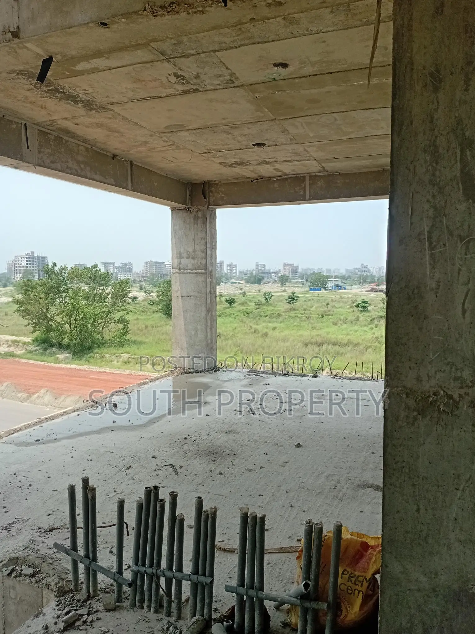 ongoing 1400 sft flat sale at Reazbagh, Khilgaon.