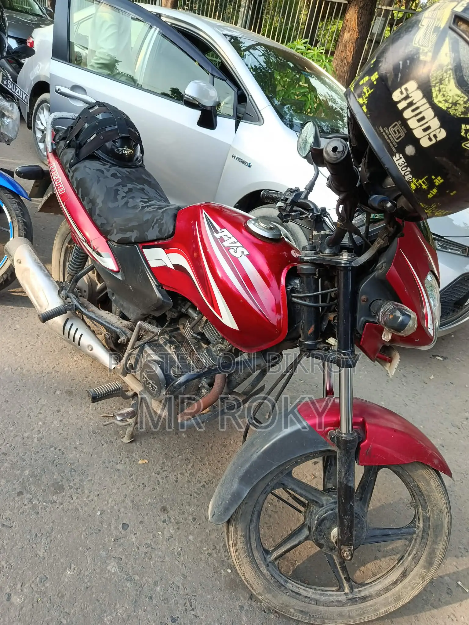 TVS Metro ` 2016