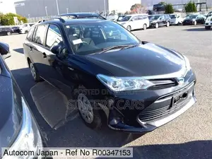 Toyota Fielder EX PKG HYB 2019