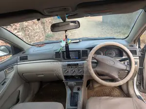 Toyota Fielder 2004