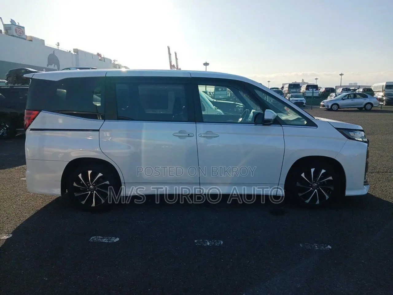 Toyota Noah S-Z Leather pkg LED 2022