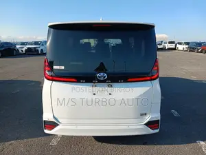 Toyota Noah S-Z Leather pkg LED 2022