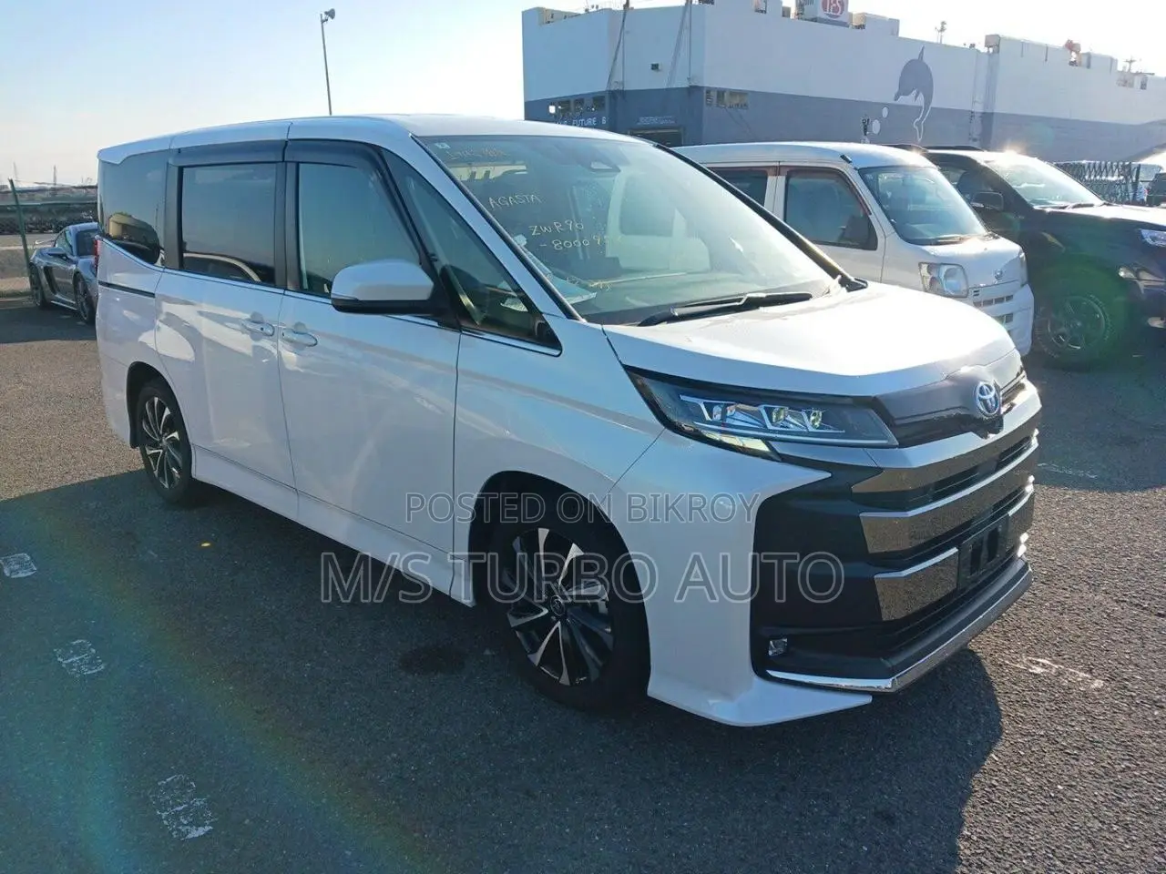 Toyota Noah S-Z Leather pkg LED 2022