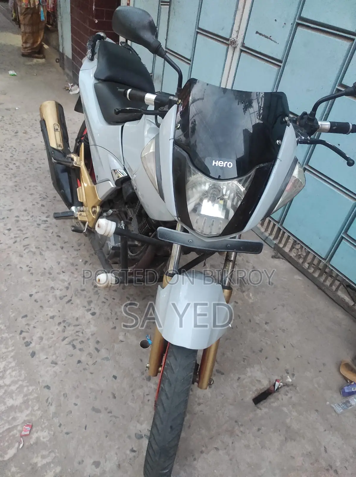 Hero CBZ Xtrem 2012