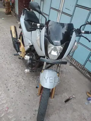 Hero CBZ Xtrem 2012