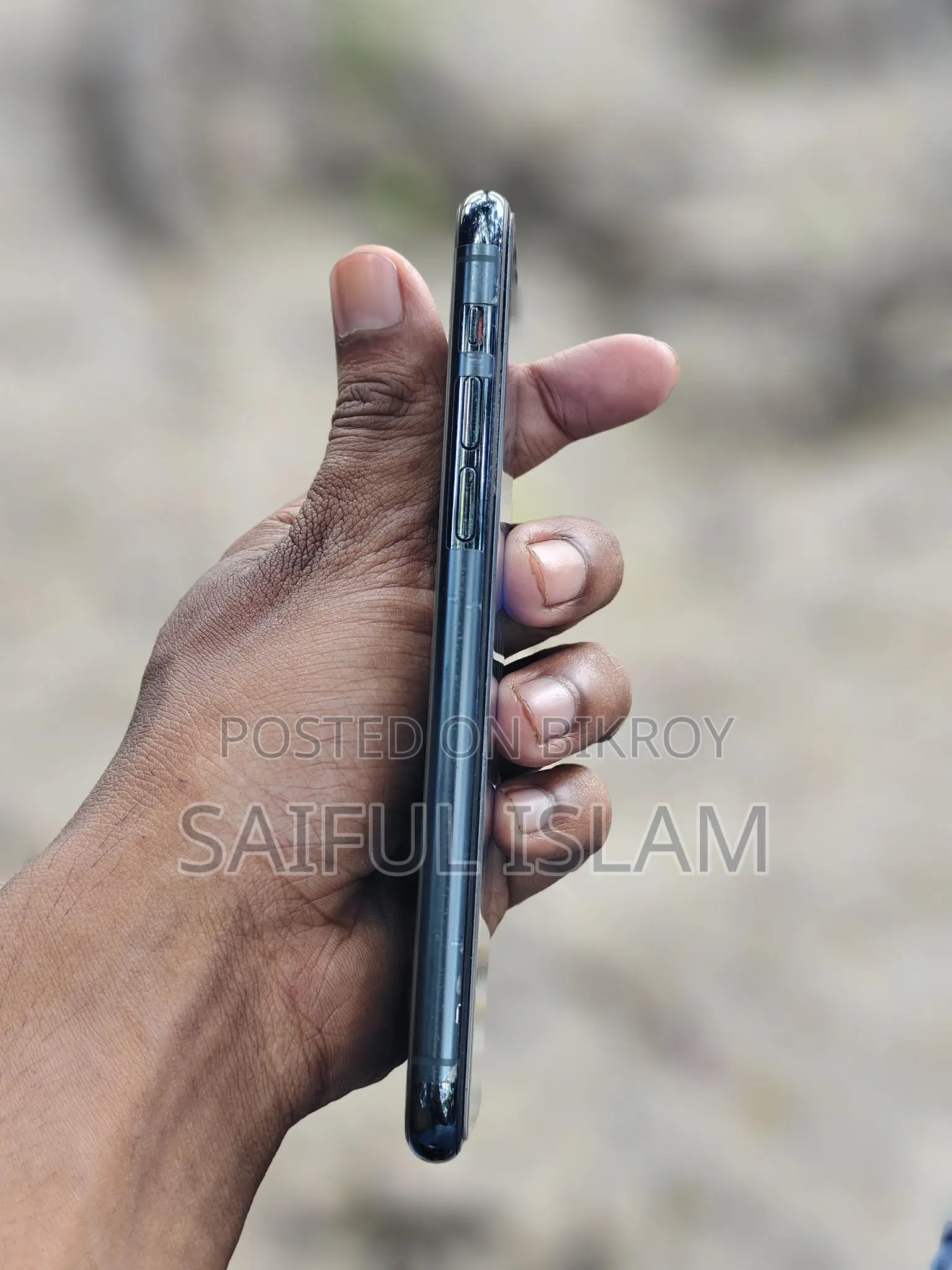 Apple iPhone 11 Pro . (Used)