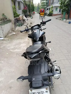 সুজুকি জিক্সার মনোটোন ২০২৩ ব্ল্যাক