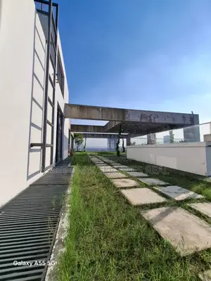 4 Bedroom Lake View Luxurious Flat @ North Gulshan Residential Area