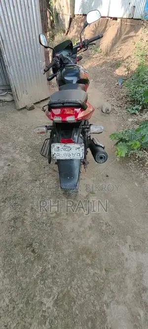 Bajaj Pulsar 150 2012