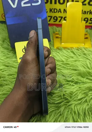 Vivo V23 5G 8/128 (Used)