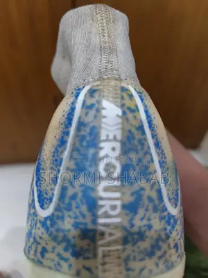 ফুটবল বুট