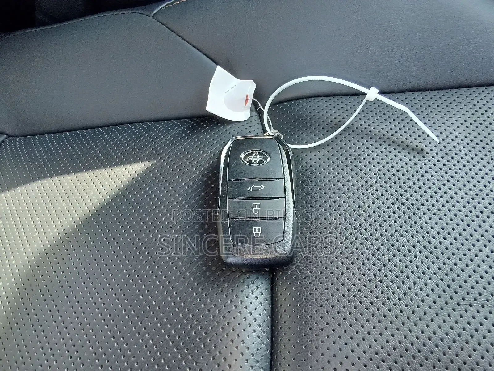 Toyota Harrier Z LEATHER HYB 4.5 2022