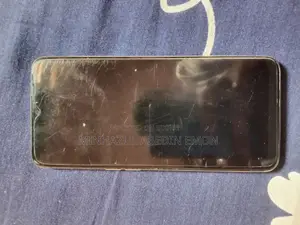 Realme V30 . (Used)
