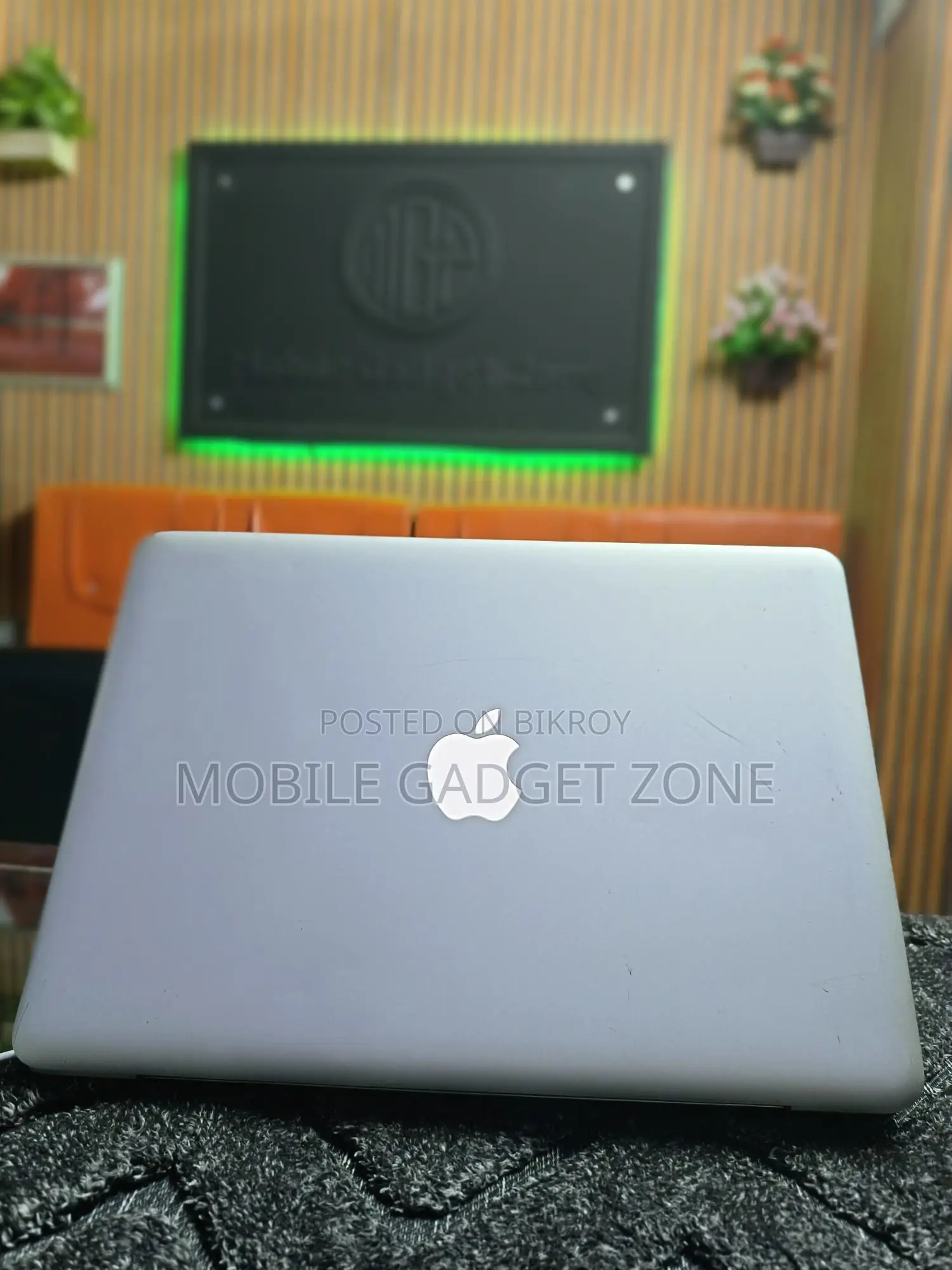 Macbook Pro