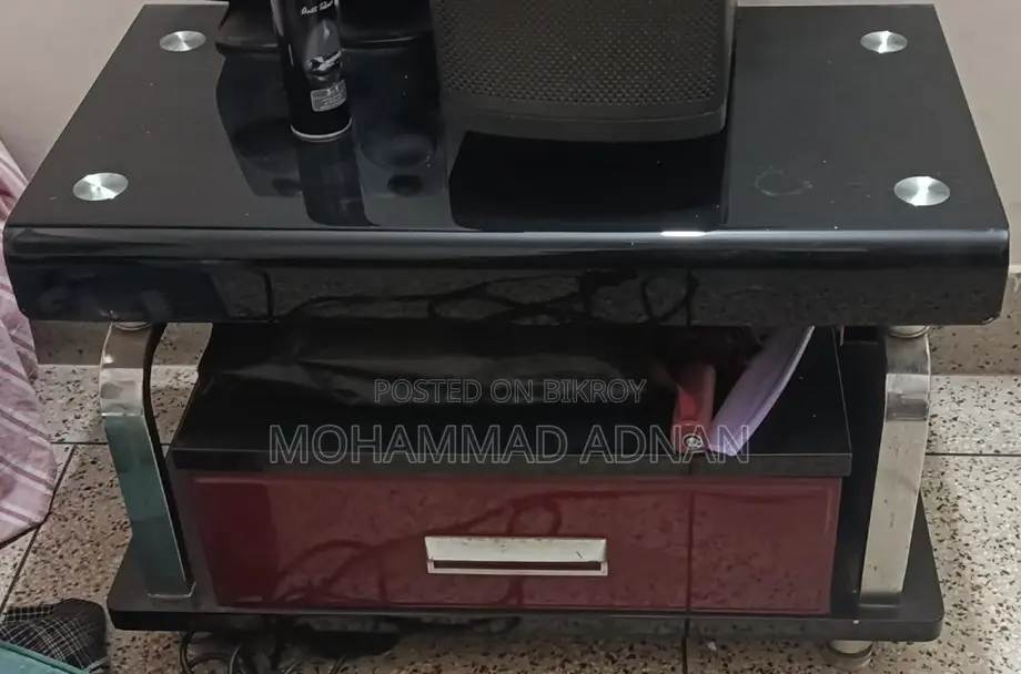 টিভি স্ট্যান্ড/টিভি ক্যাবিনেট