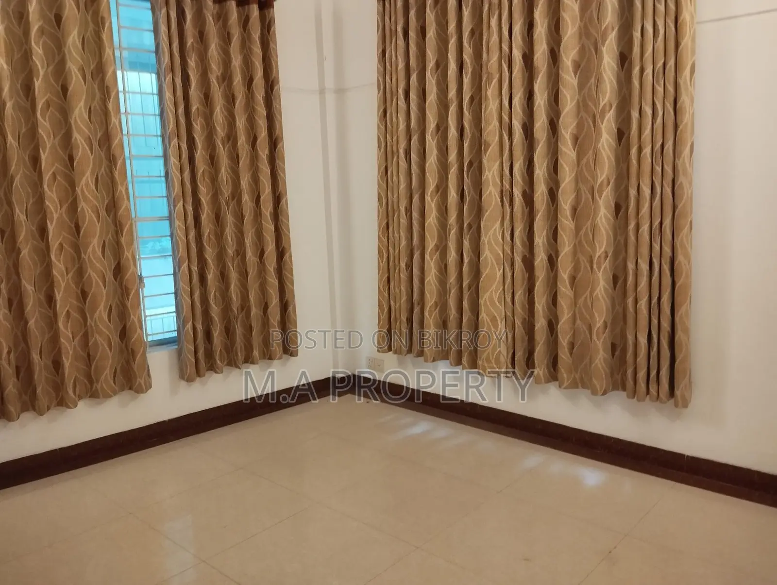 গুলশান নর্থে ভাড়ার জন্য আনফার্নিশড ফ্ল্যাট