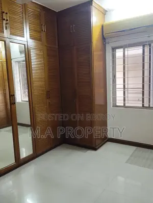 গুলশান নর্থে ভাড়ার জন্য আনফার্নিশড ফ্ল্যাট