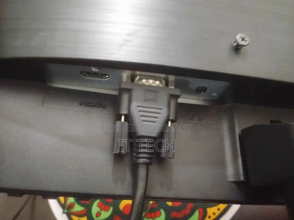 LATEST Dell 19" HDMI Port With VGI full Fresh 1 Mark LED!