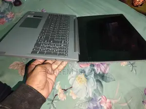 Lenevo Ideapad 145s