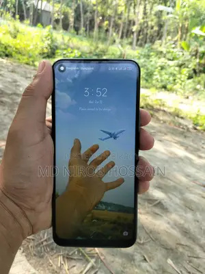 Realme 7i . (Used)
