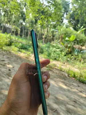 Realme 7i . (Used)