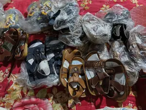 Wholesale children's shoes, per pair