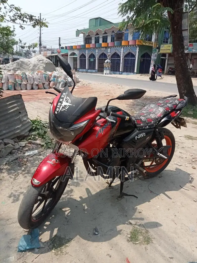 TVS Apache RTR 2016
