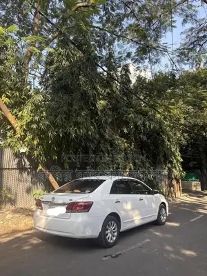 Toyota Premio Push Start 2016