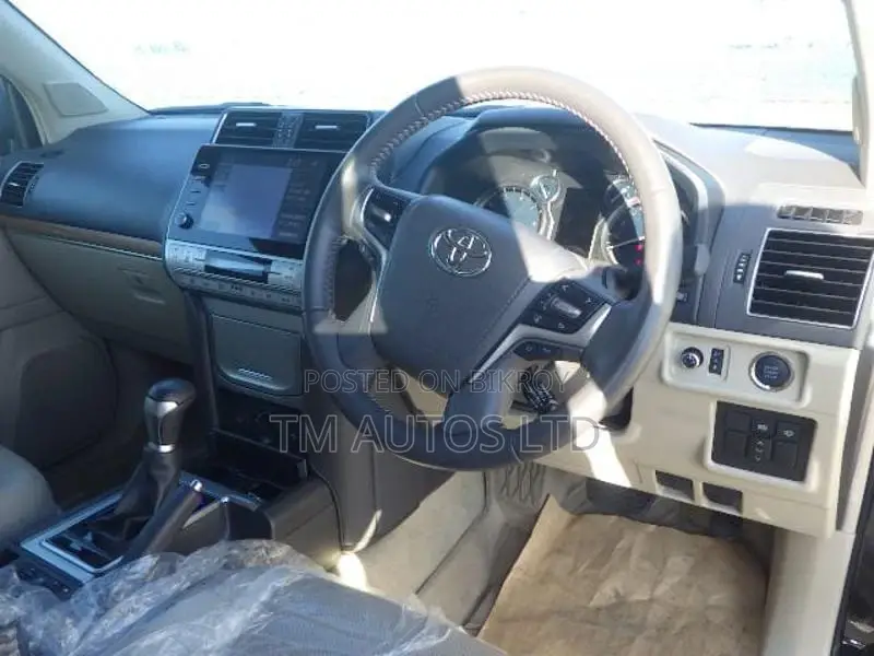 Toyota Land Cruiser TX-L 4.0 BLACK 2022