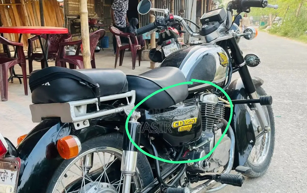 Motorcycle Side Cover