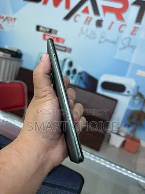 OnePlus 12 /256 (Used)