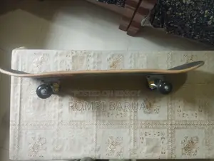 SKATE BOARD