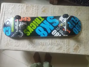 SKATE BOARD