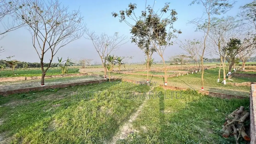 Residential Plot for Sale in Prime Location Near Hemayetpur | Close to MRT-5