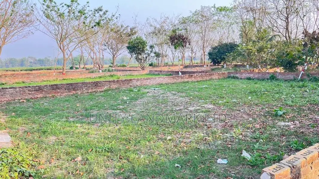 Residential Plot for Sale in Prime Location Near Hemayetpur | Close to MRT-5