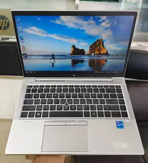 Sleek HP 840 G8 – Intel i5-11th Gen | Backlit Keys Super-Slim Series