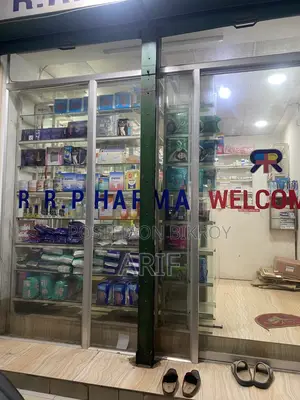 গ্লাস ডোর