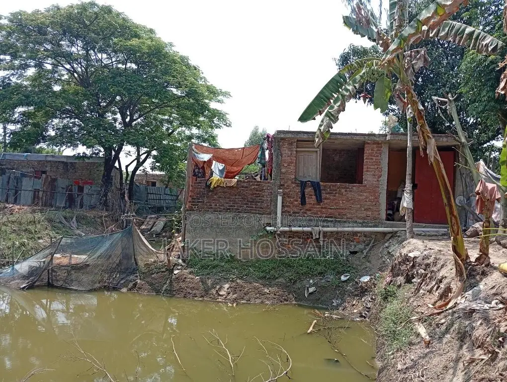 3bdrm House in Karnaphuli for Sale