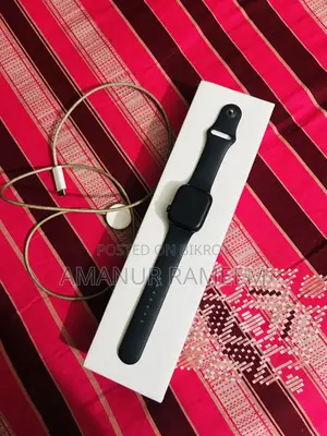 Apple Watch Series 7 (GPS)
