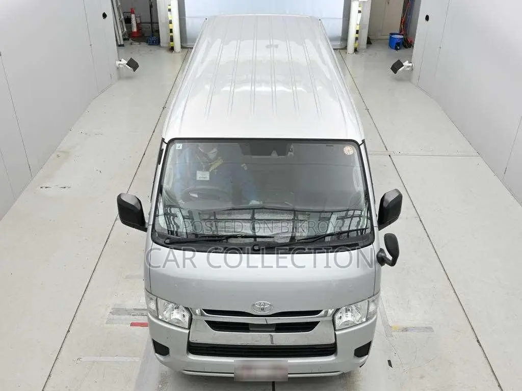 Toyota Hiace GL 2021