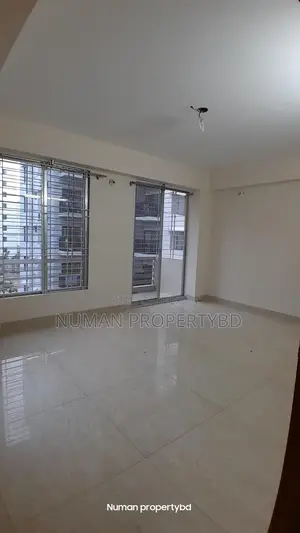 ১৮০০ বর্গফুট ৩ বেড নতুন লাক্সারি সেমি ফার্নিশড ফ্ল্যাট ভাড়া