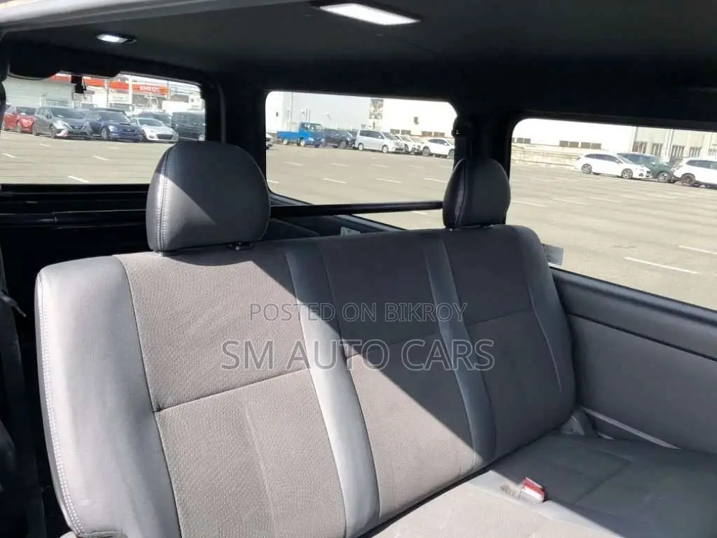 Toyota Hiace Super GL Dark Prime2 2021