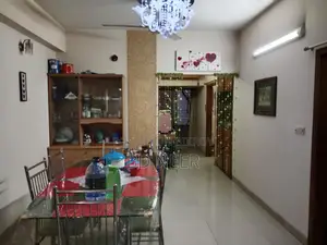 গুলশানে সুন্দর দেখতে সেমি-ফার্নিশড ৩ বেডরুমের ফ্ল্যাট ভাড়া