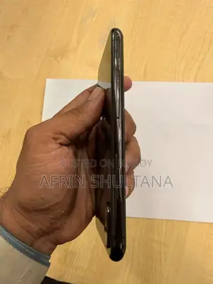 Apple iPhone X 64 GB Black