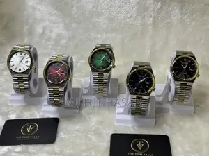 Citizen Quartz Movement Watch with (1 Year’s Warranty)
