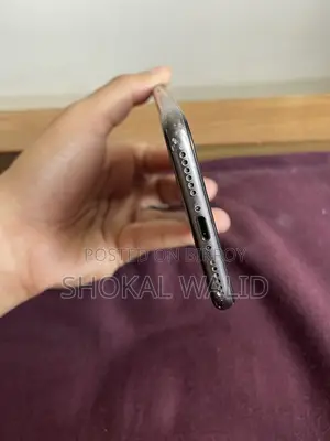 Apple iPhone 8 (Used)