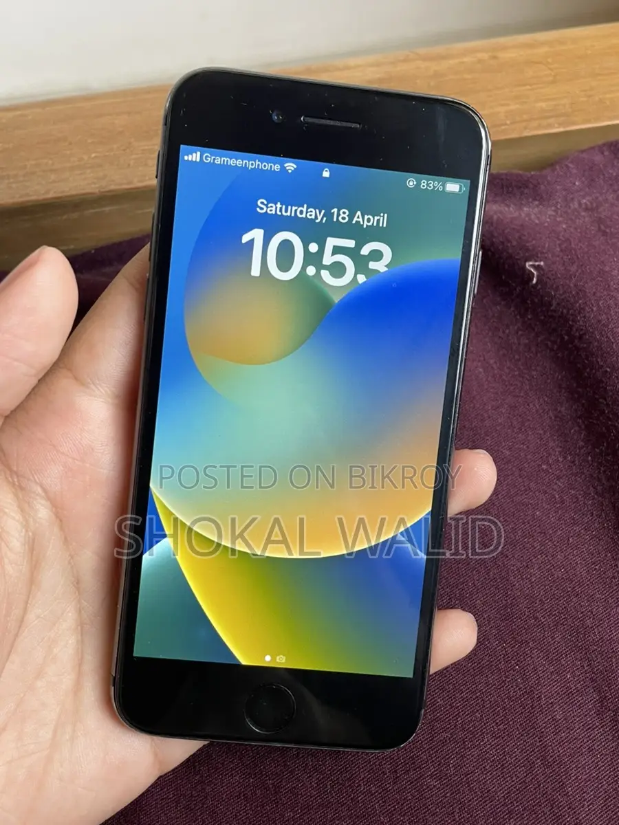Apple iPhone 8 (Used)
