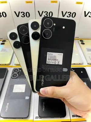 Realme V30 8+256 (Brand New)