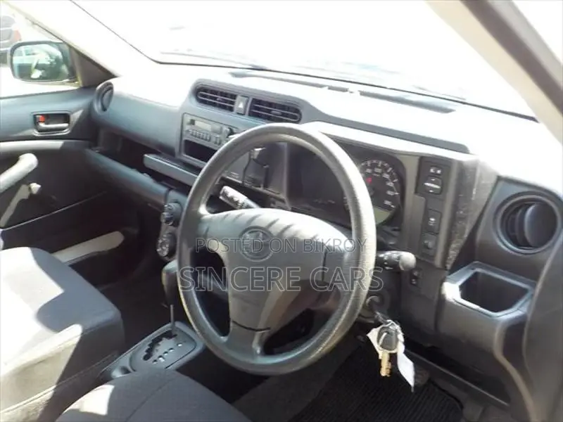 Toyota Probox DX-C PACKAGE 2020